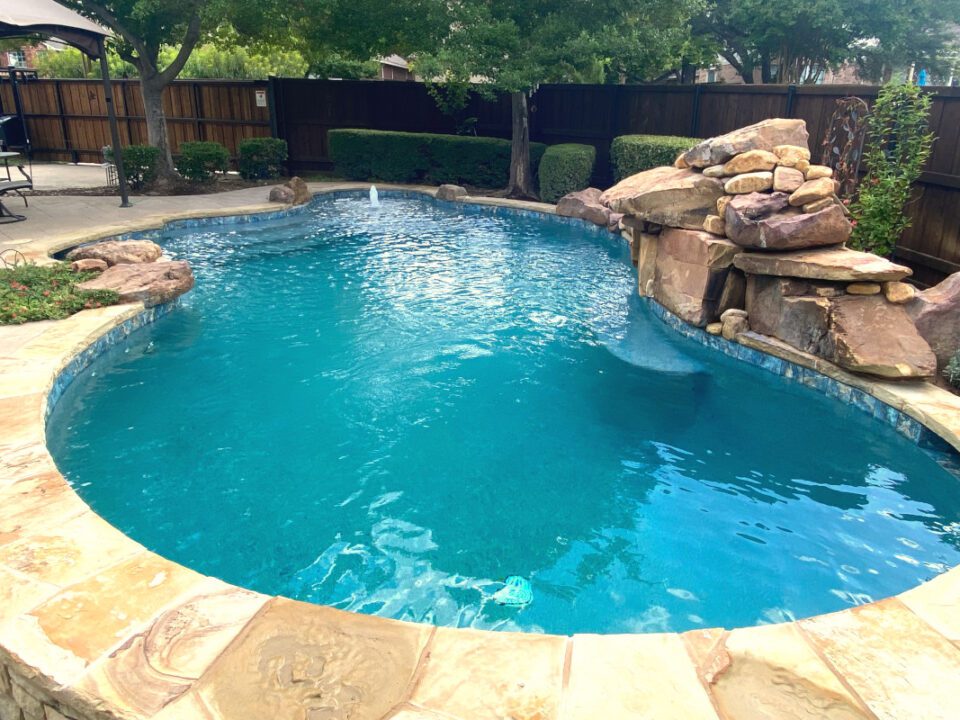 Choosing The Right Pool Contractor In The North Dallas Metroplex