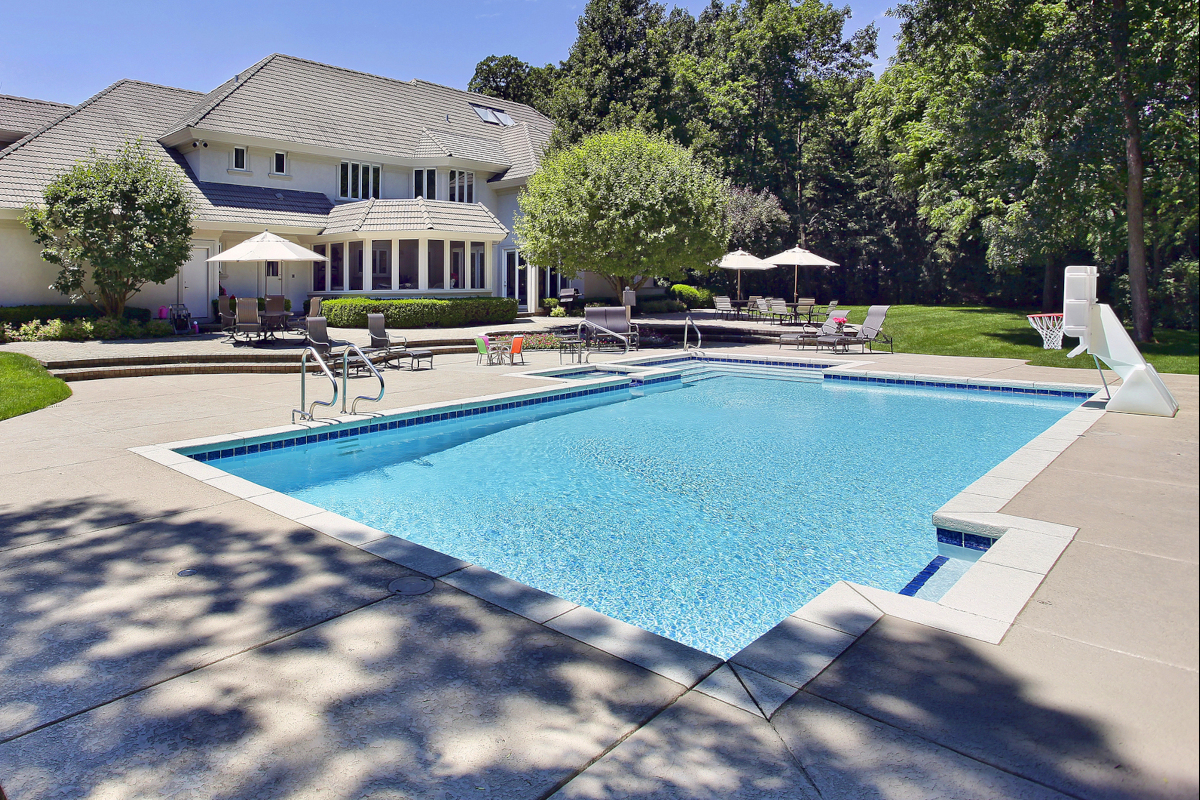 Luxury Swimming Pool Example